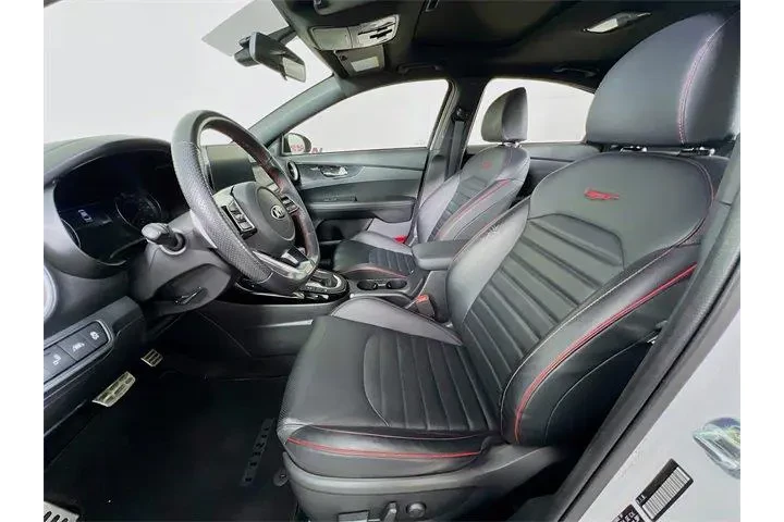 $19975 : Kia Forte 2021 GT 4dr Sedan image 10