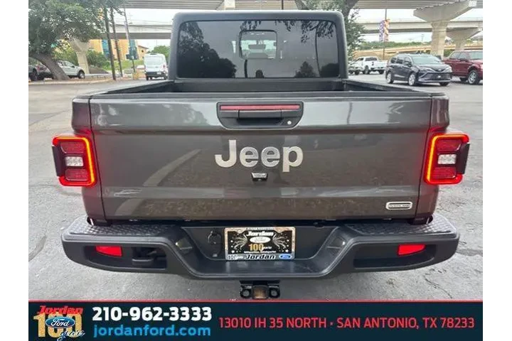 $31595 : Jeep Gladiator 2022 4x4 Over image 7