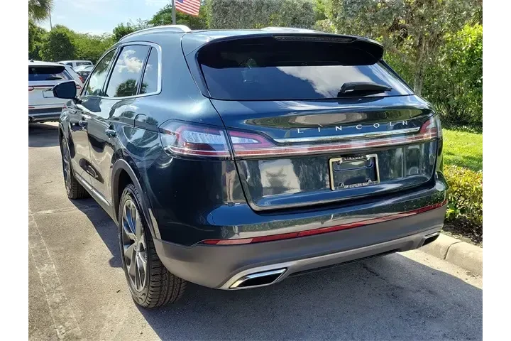 $32990 : Lincoln Nautilus 2022 AWD Re image 4