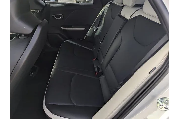 $29999 : Kia K4 2025 GT-Line 4dr Seda image 8