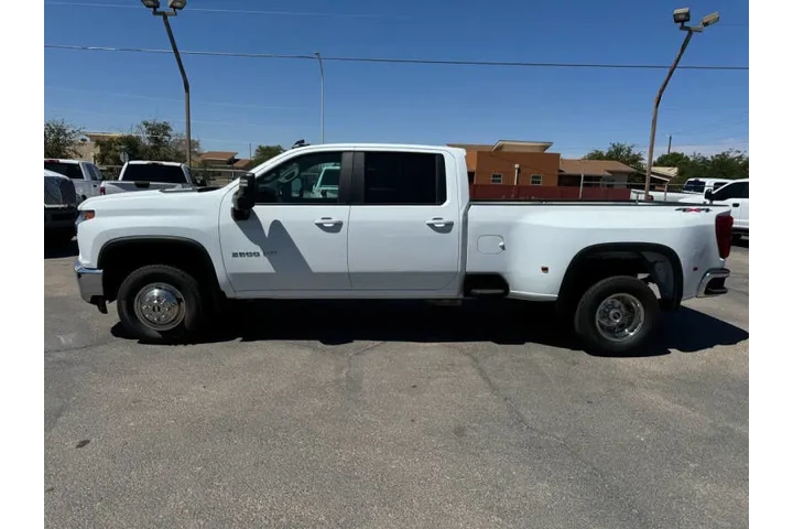 $49995 : 2023 Silverado 3500HD LT image 3
