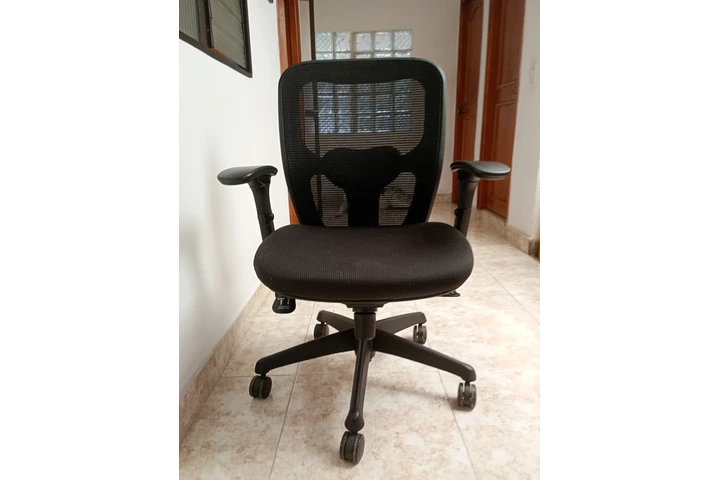 $250000 : Silla de escritorio image 1