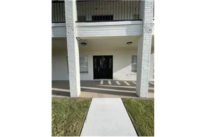 $2950 : Rental property with 4 bedro image 5