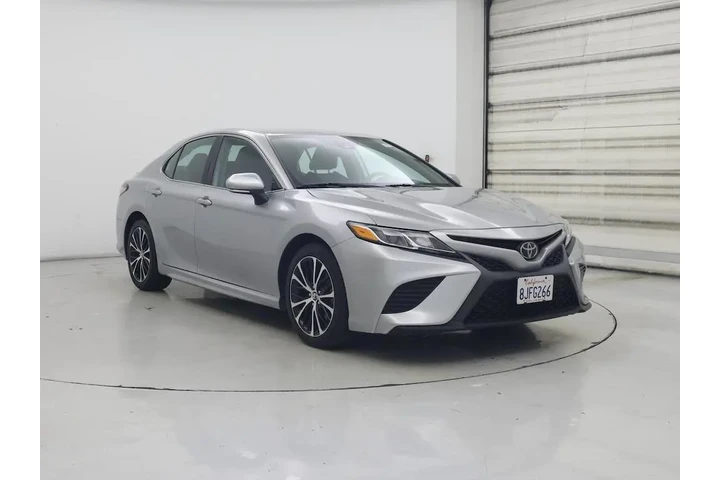 $23998 : Toyota Camry 2019 SE 4dr Sed image 1