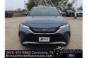 $30900 : Toyota Venza 2023 AWD LE 4dr thumbnail