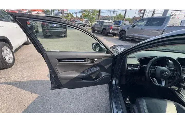 $22717 : Honda Civic 2023 EX-L 4dr Ha image 10