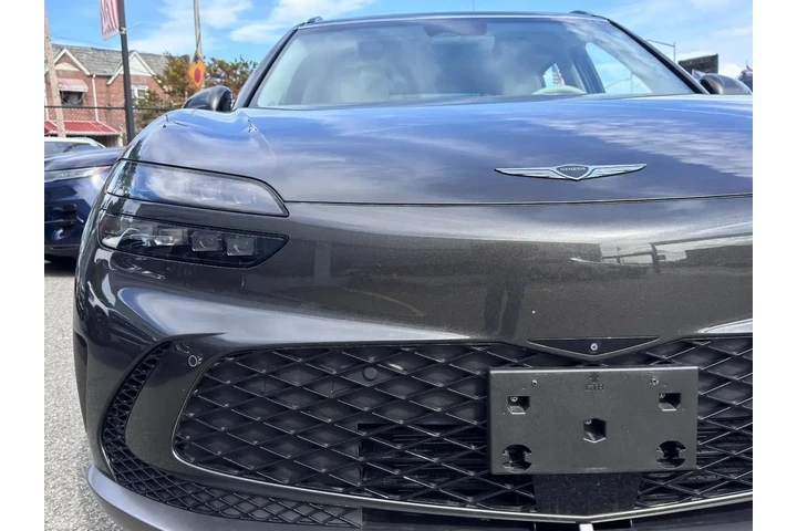 $31795 : Genesis GV60 2024 AWD Advanc image 9