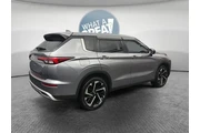 $18515 : Mitsubishi Outlander 2022 AW thumbnail