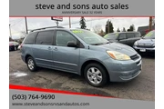 2004 Sienna LE 7 Passenger en Portland