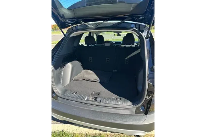 $18995 : Ford Escape 2022 S 4dr SUV image 8