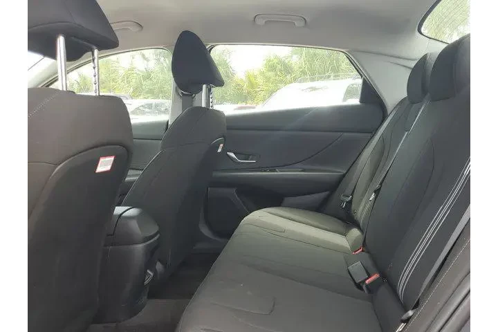 $22343 : Hyundai ELANTRA Hybrid 2025 image 9