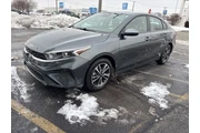 $19500 : Kia Forte 2024 LXS 4dr Sedan thumbnail