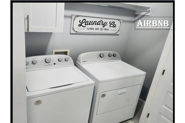 $1000 : Renta Apartamentos  y AIRBNB image 6