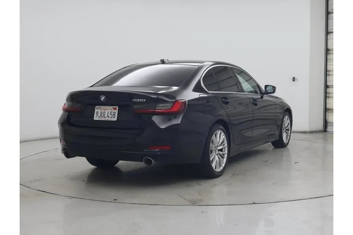 $32998 : BMW 3 Series 2024 330i 4dr S image 8