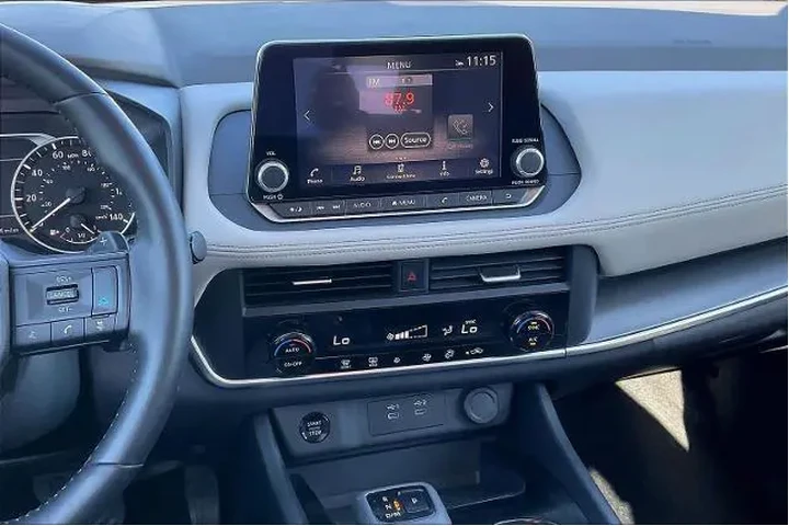 $22954 : Nissan Rogue 2025 AWD SV 4dr image 6