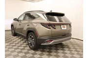 $36867 : Hyundai TUCSON Hybrid 2025 A thumbnail