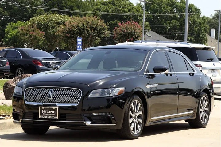 $26991 : 2018 Continental Premiere image 5