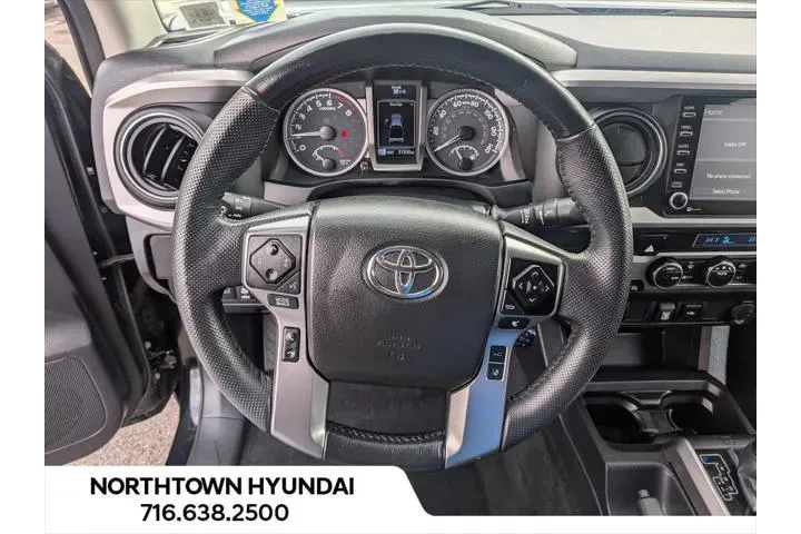 $39832 : Toyota Tacoma 2023 4x4 TRD P image 7