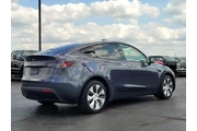 $29295 : Tesla Model Y 2022 AWD Long thumbnail