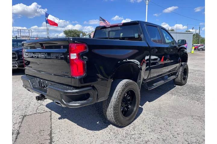 2022 Silverado 1500 LTD RST image 6
