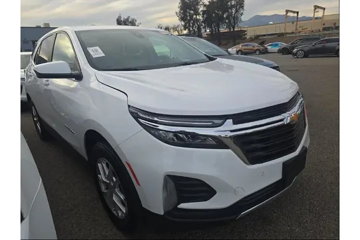 $23995 : Chevrolet Equinox 2024 4x4 L image 2