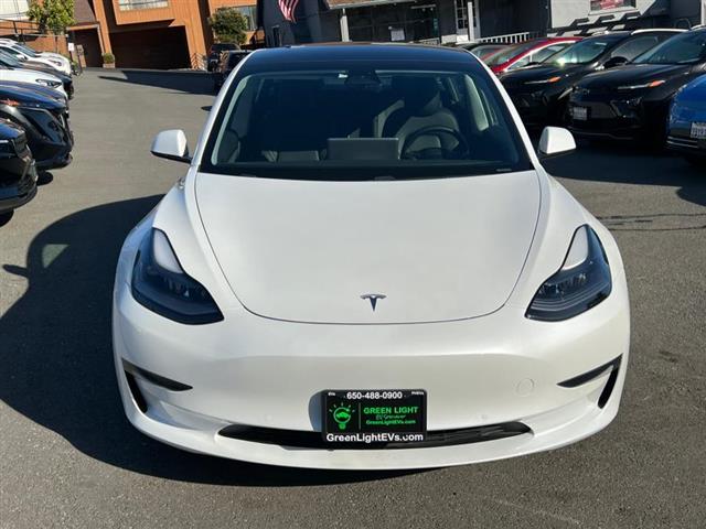 $26000 : Used 2021 Model 3 Standard Ra image 2