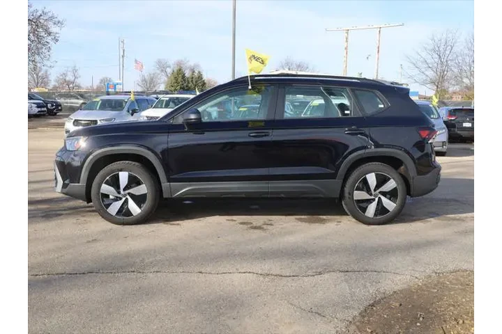 $21977 : Volkswagen Taos 2025 AWD S 4 image 5