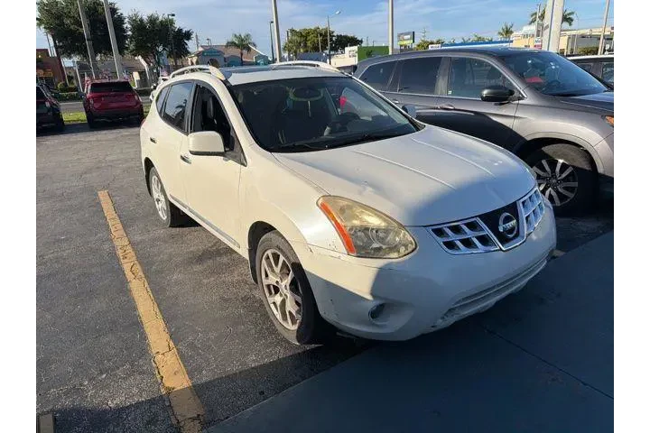 $3590 : Nissan Rogue 2011 SV 4dr Cro image 3