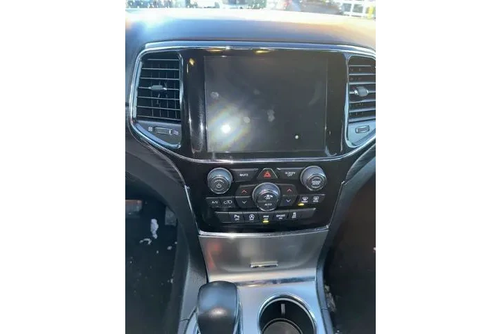 $19900 : Jeep Grand Cherokee 2021 4x4 image 9