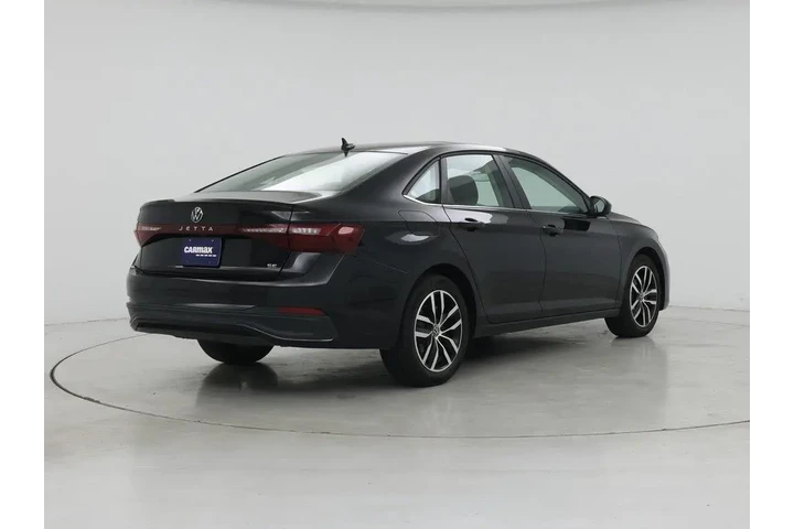 $22998 : Volkswagen Jetta 2025 SE 4dr image 8