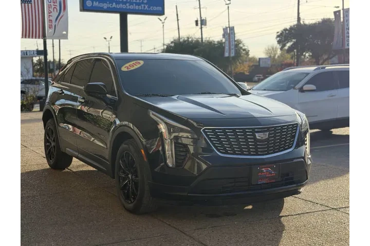 $1 : 2019 XT4 Luxury image 5