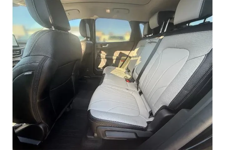 $36988 : Ford Escape 2025 AWD Platinu image 10