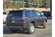 $32993 : Toyota 4Runner 2023 4x4 SR5 thumbnail