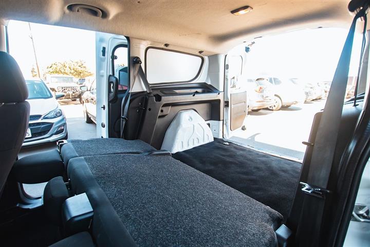 2017 ProMaster City Cargo Van image 7