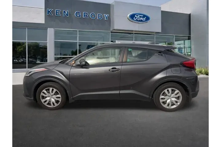 $16700 : Toyota C-HR 2020 LE 4dr Cros image 3