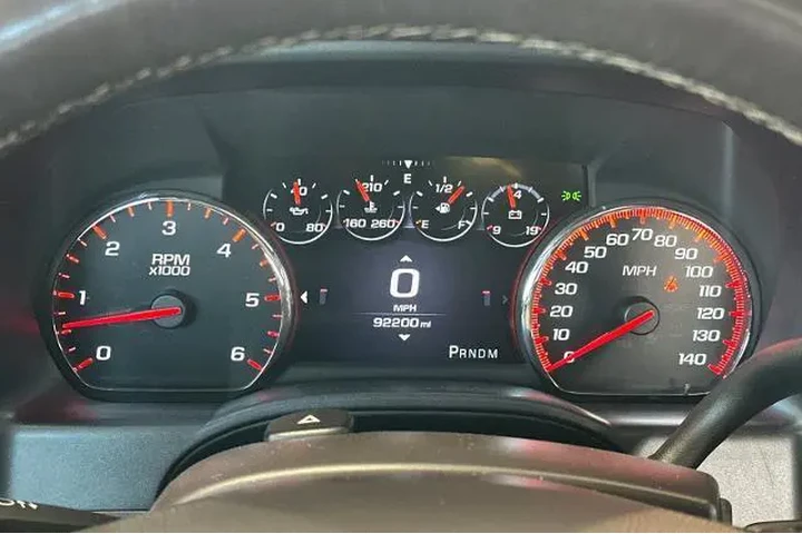 $28819 : GMC Sierra 1500 2016 4x4 Den image 8