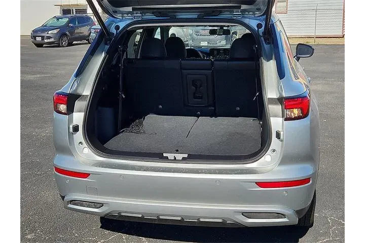 $28918 : Mitsubishi Outlander 2024 SE image 7