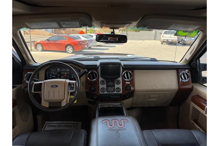 2015 F-250 SD King Ranch Crew image 9