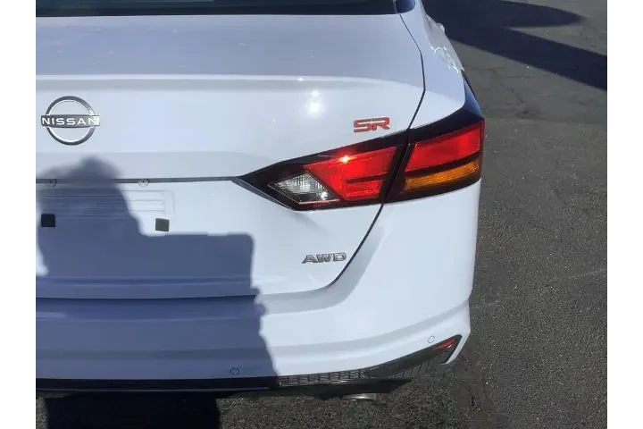 $28950 : Nissan Altima 2025 AWD 2.5 S image 9