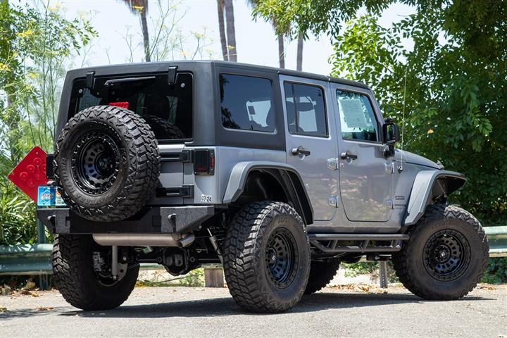 2018 Wrangler JK Unlimited Sp image 3