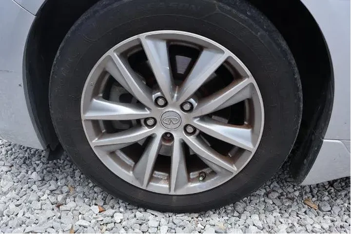 $14788 : INFINITI Q50 2015 AWD 4dr Se image 5