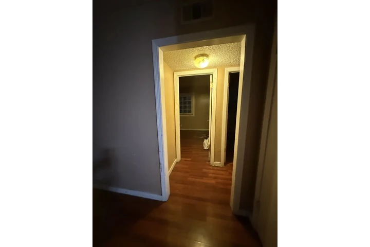 $1795 : 2 RECAMARAS 1BAÑO RIALTO 92376 image 1