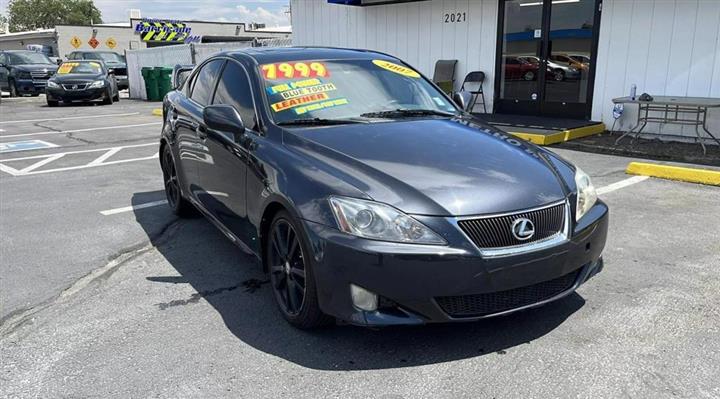 $6999 : 2007 LEXUS IS image 2