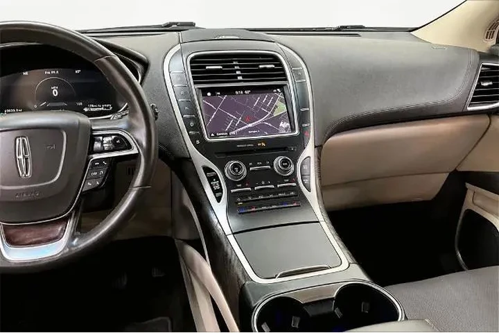 $22500 : Lincoln Nautilus 2019 AWD Re image 6