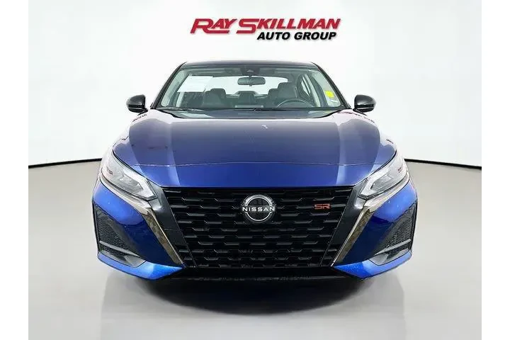$21975 : Nissan Altima 2024 2.5 SR 4d image 2