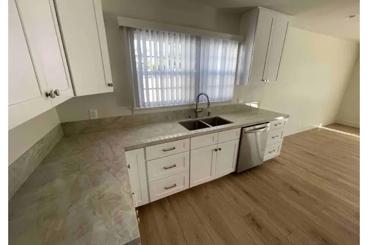 $2699 : New remodel 3bed in LA image 3