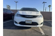 $11999 : Chrysler Pacifica 2018 Touri thumbnail