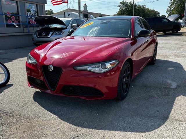 $15900 : 2021 Alfa Romeo Giulia Sprint image 2