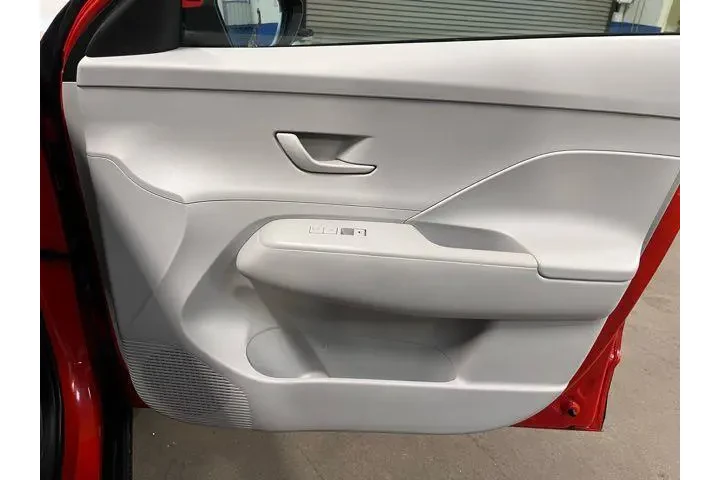 $19793 : Hyundai KONA 2024 AWD SEL 4d image 10