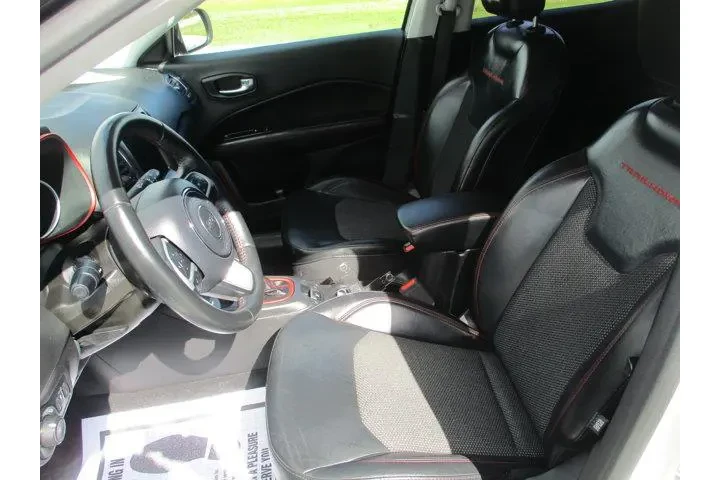 $12995 : Jeep Compass 2019 4x4 Trailh image 9